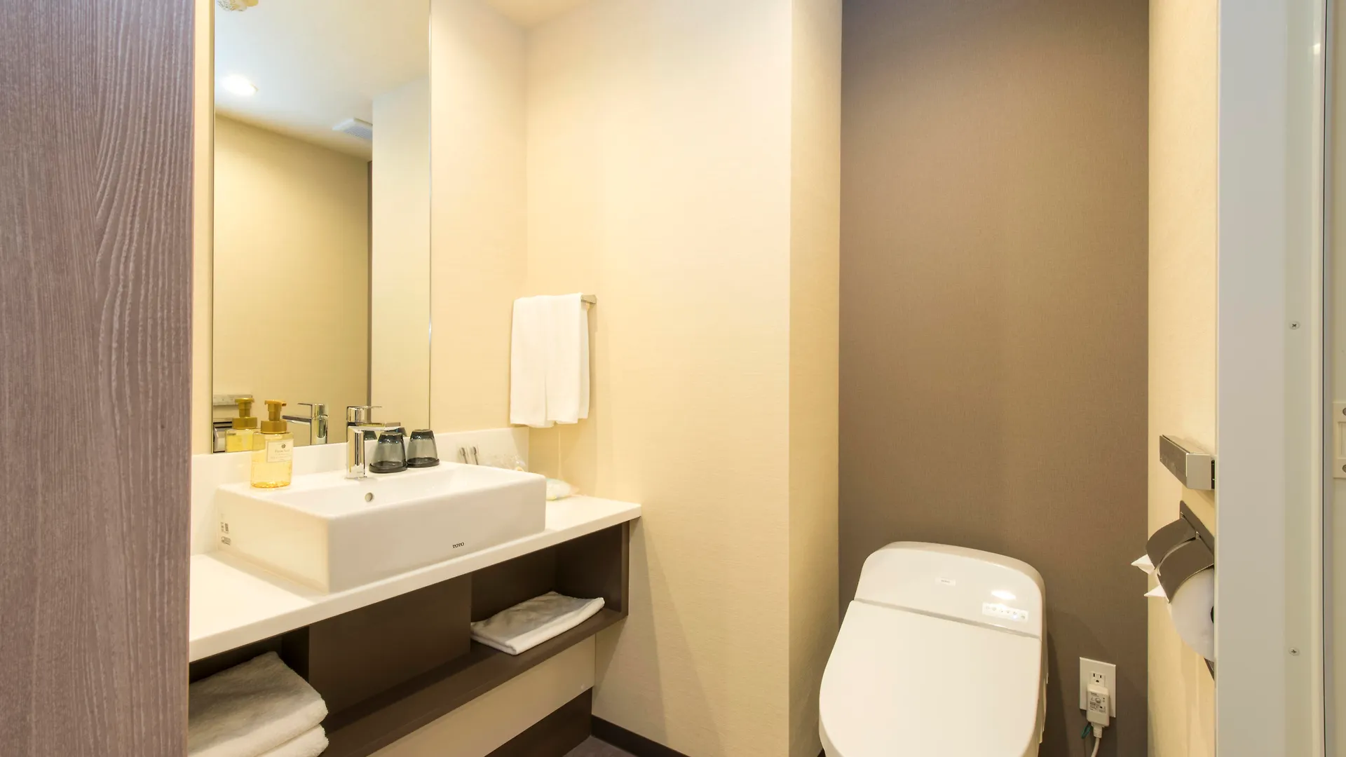 Rembrandt Style Sapporo Hotel Japan
